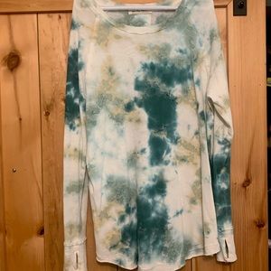 Free people, oversized long sleeve